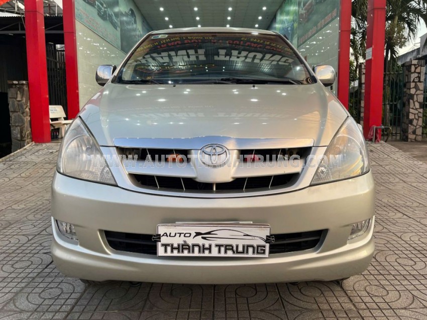 Toyota Innova G 2006