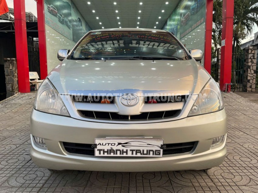 Toyota Innova G 2006
