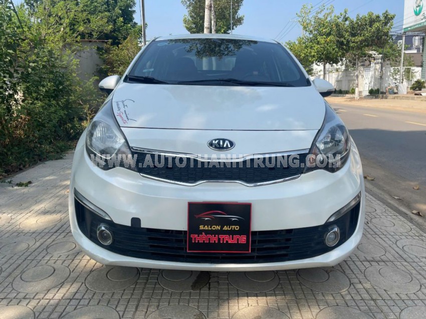 Kia Rio 1.4 AT 2015