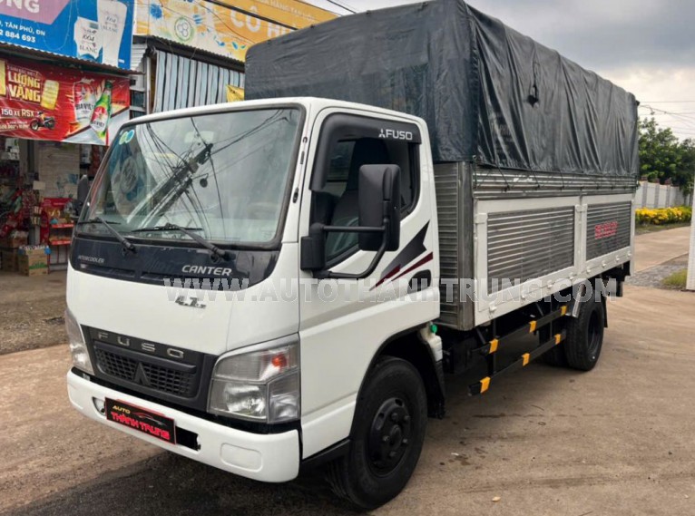 Mitsubishi Canter 4.7 2015