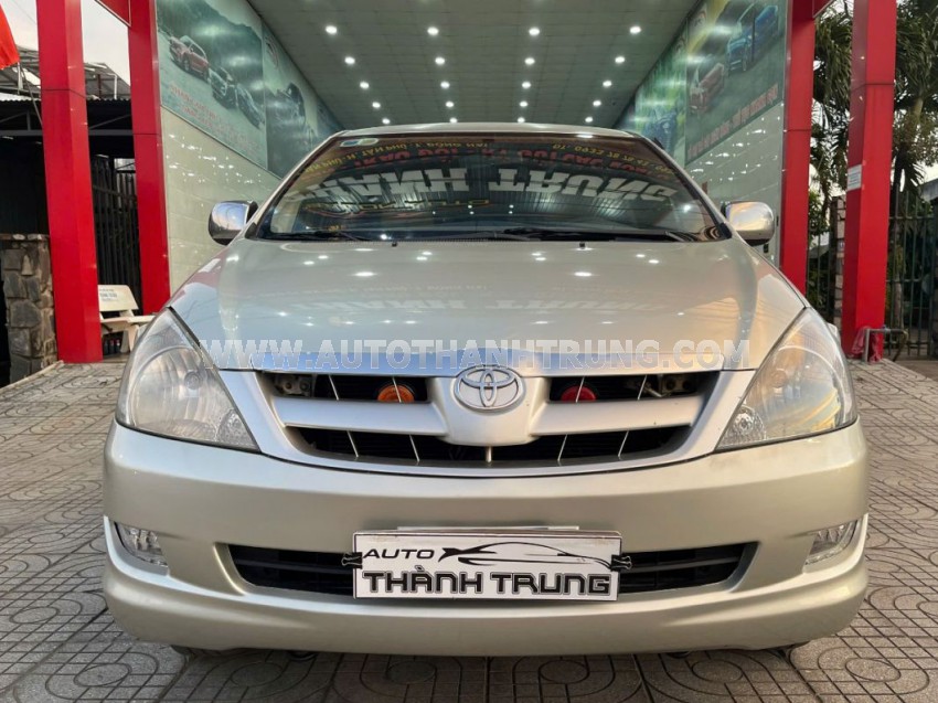 Toyota Innova G