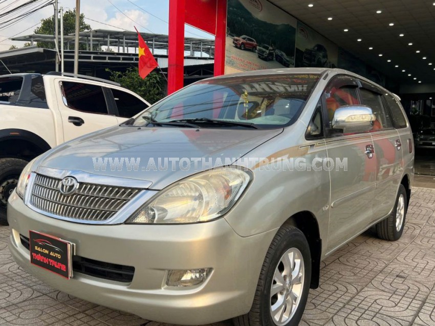 Toyota Innova G
