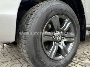 Xe Toyota Hilux 2.4L 4x2 AT 2021