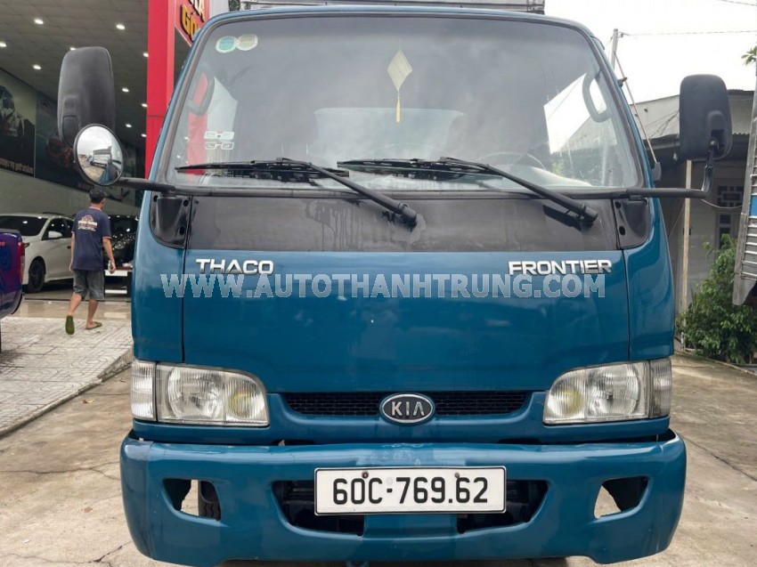 Xe Kia Frontier K165 thùng kín 2016