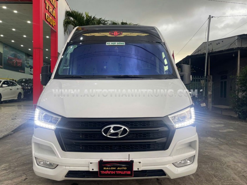 Hyundai Solati H350 2.5 MT 2018