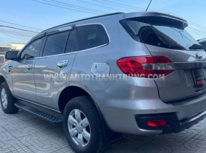 Xe Ford Everest Ambiente 2.0 4x2 MT 2018
