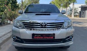 Xe Toyota Fortuner 2.5G 2015