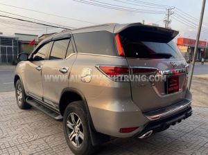 Xe Toyota Fortuner 2.4G 4x2 MT 2017