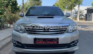 Xe Toyota Fortuner 2.5G 2015