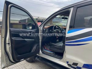 Xe Nissan Terra S 2.5 MT 2WD 2018