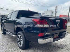Xe Mazda BT50 Deluxe 2.2L 4x2 AT 2021