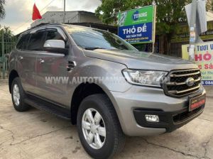Xe Ford Everest Ambiente 2.0 4x2 MT 2018