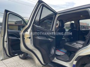 Xe Nissan Terra S 2.5 MT 2WD 2018