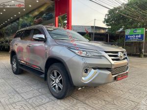 Xe Toyota Fortuner 2.4G 4x2 MT 2017