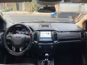 Xe Ford Everest Ambiente 2.0 4x2 MT 2018