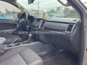 Xe Ford Ranger XLS 2.2L 4x2 AT 2018